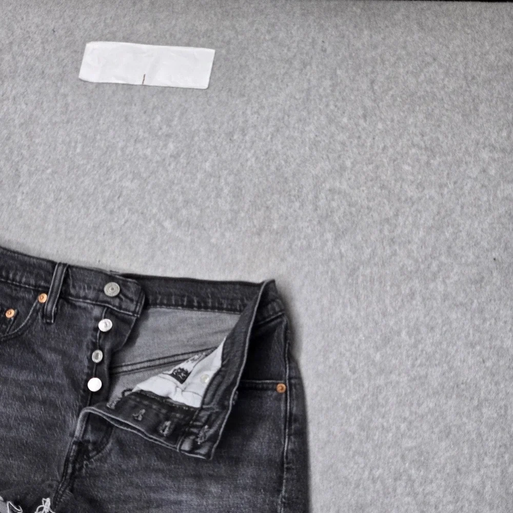Levi's 501 Women Shorts W28 Gray Denim Jeans Grunge Button Logo